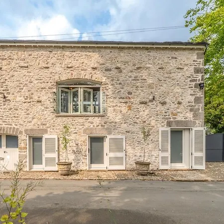 Luxurious Barn Within Easy Reach Of South Lakes! Casa de Férias *